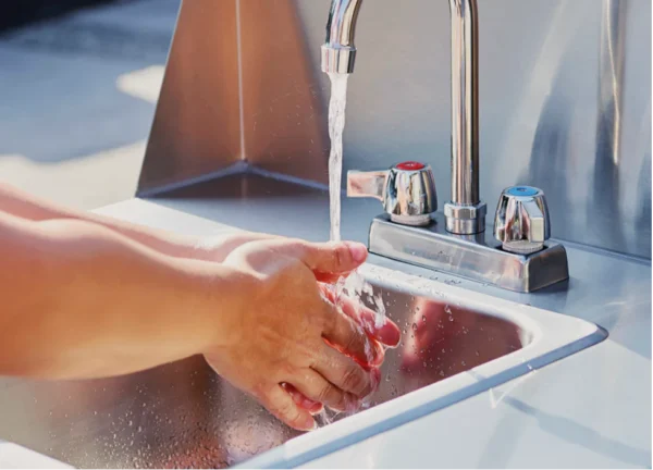 Crown Verity MHW Portable Sink (Cold Only) - Image 4